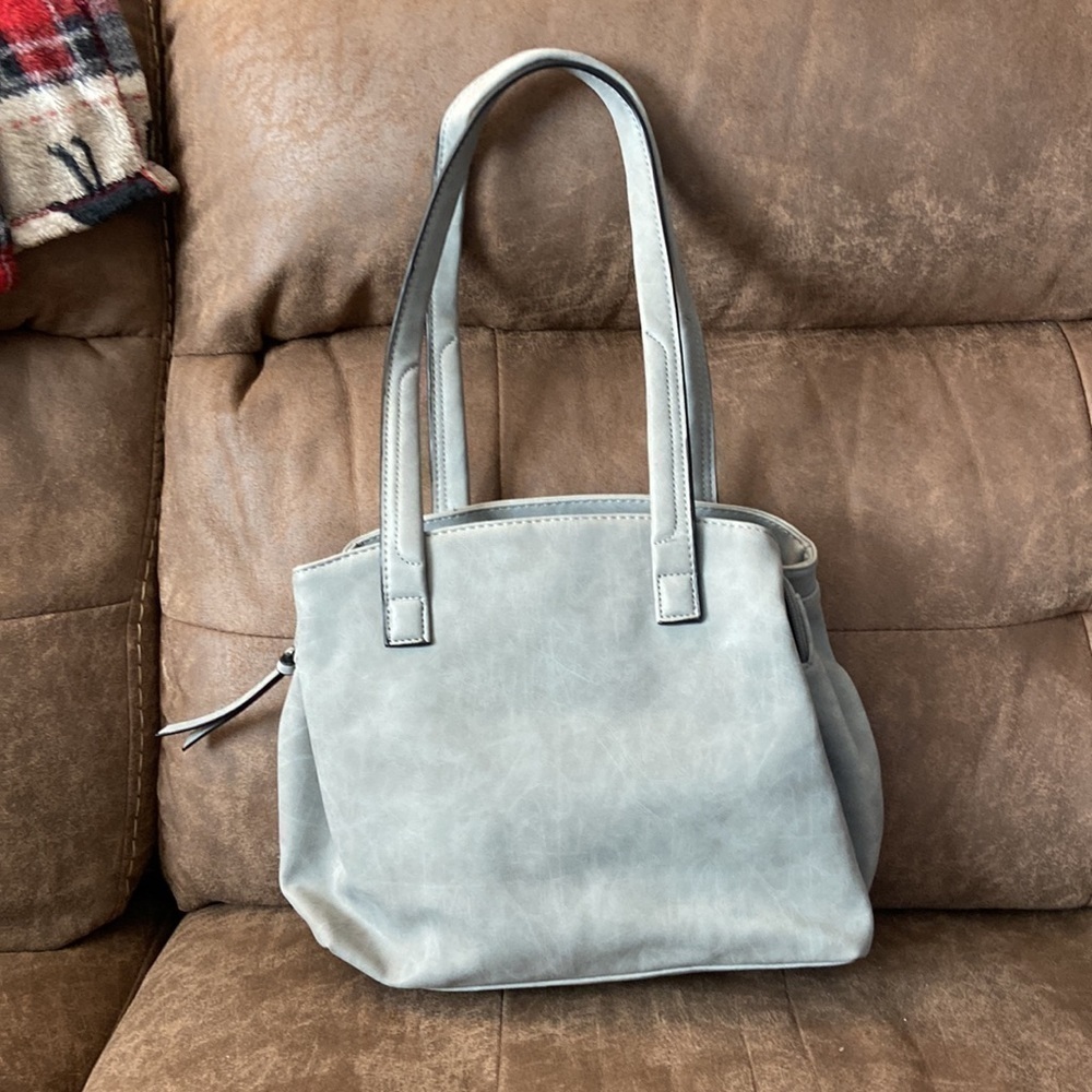 A&i Gray Vinyl Leather purse with multiple pockets. Polka dot lined interior. - Picture 3 of 4